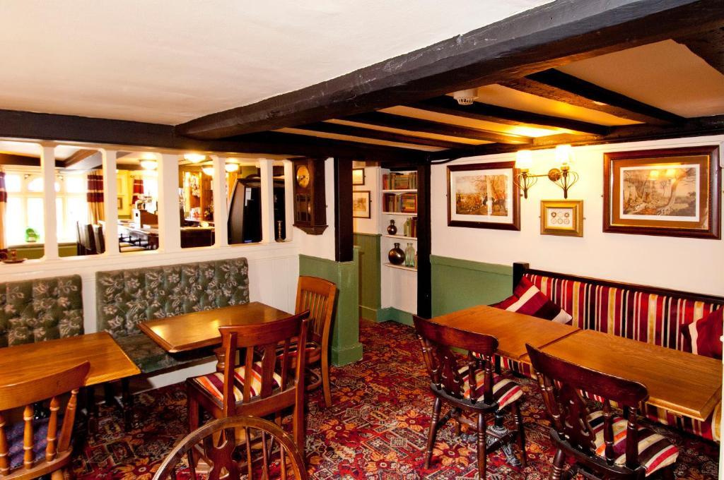 מלון Kingsclere The George & Horn Near Newbury מראה חיצוני תמונה